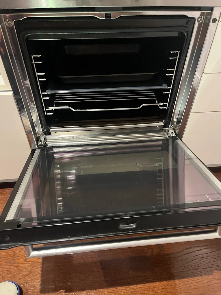 Oven Deep Clean - Prestige Bond Cleaning